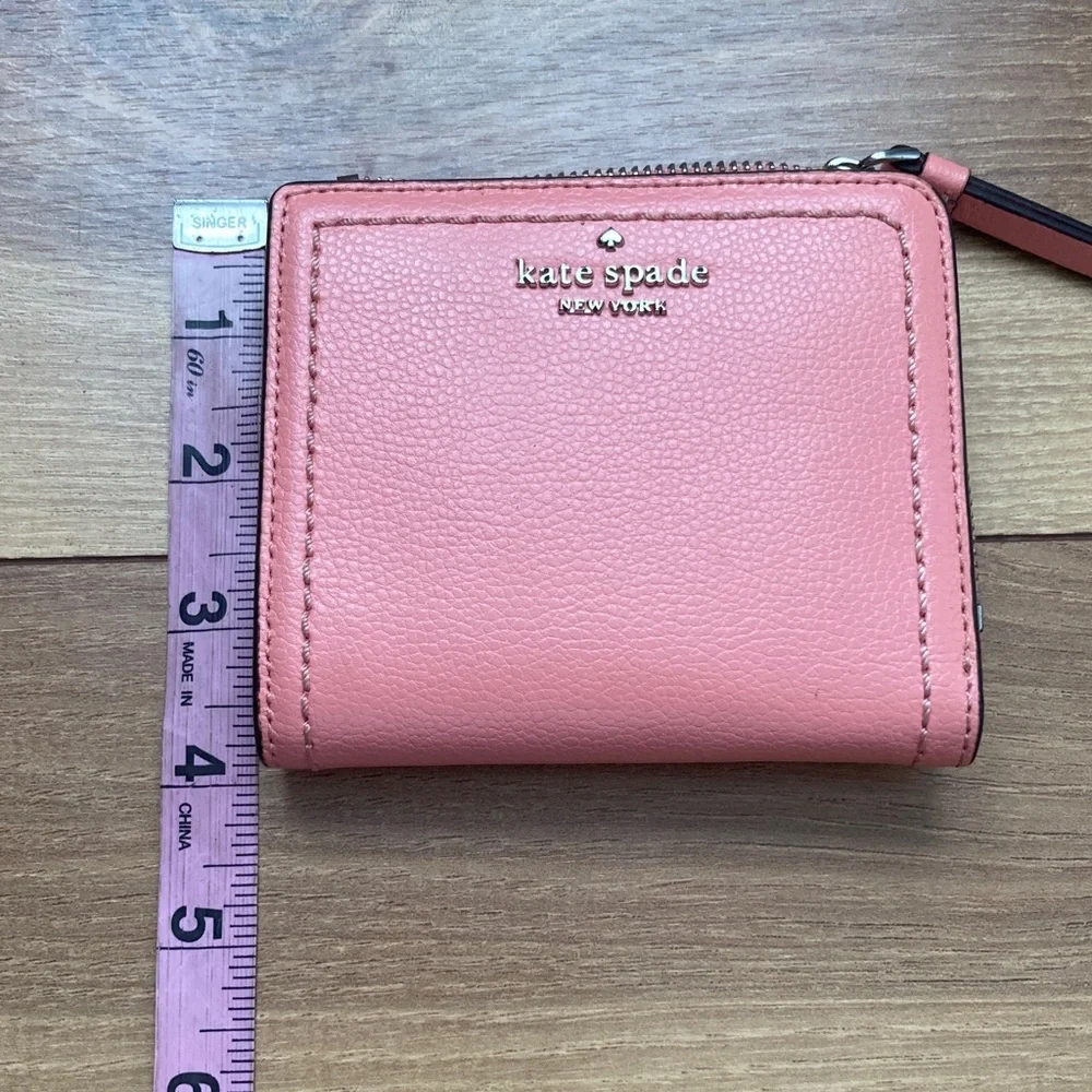 Kate Spade Patterson Drive L Zip ID Wallet